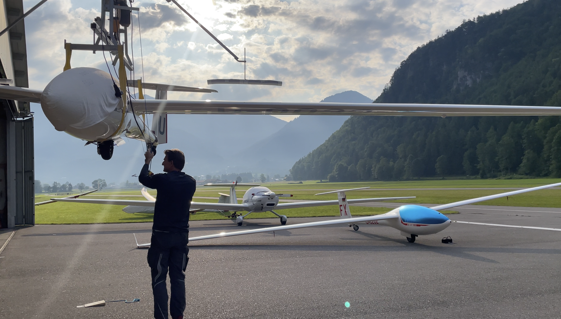 Die Betätigung des Krans ist easy.